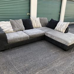 Grey And Black Sectional Sofa Set