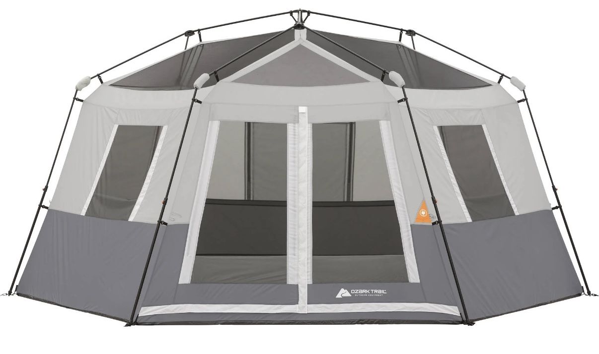 Ozark Trail 15‘x13’ 8 Person Cabin Tent