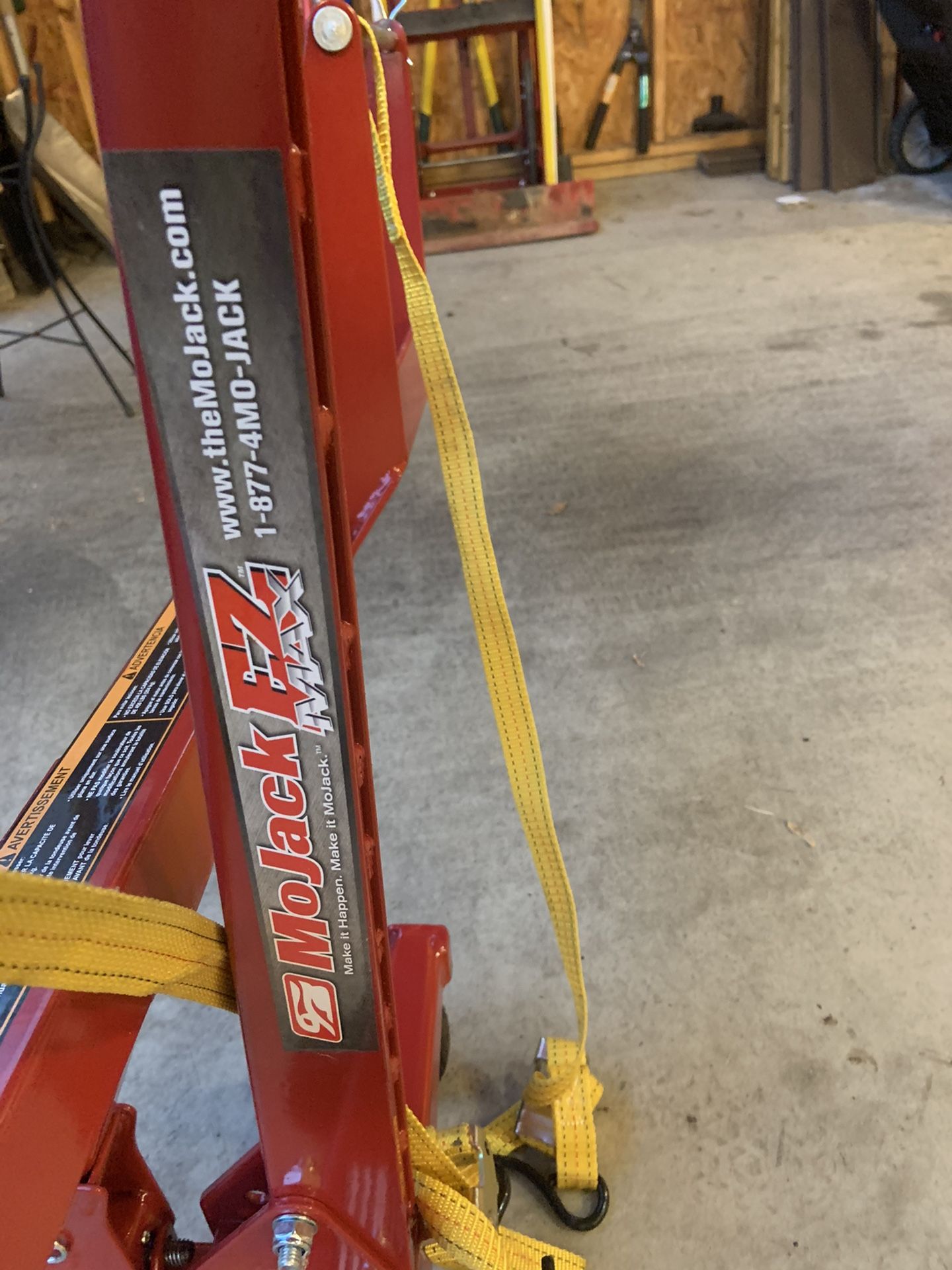 MoJack ez max tractor lift