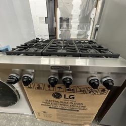 Kitchen Aid 36” Range Top In Stainless Steel Used 