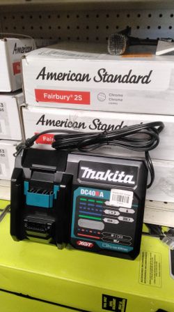 MAKITA 40V FAST CHARGER