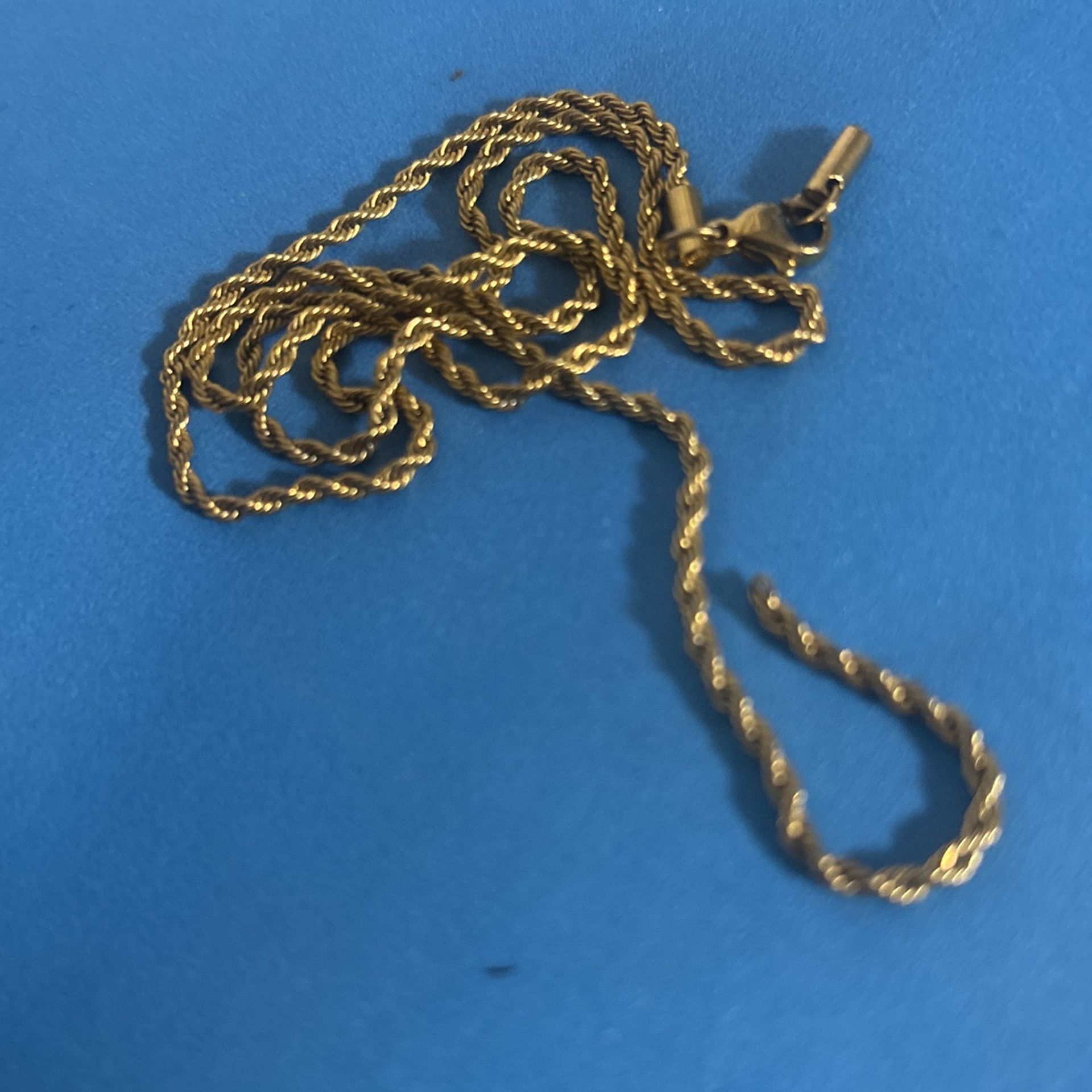 Golden Chain (broken)
