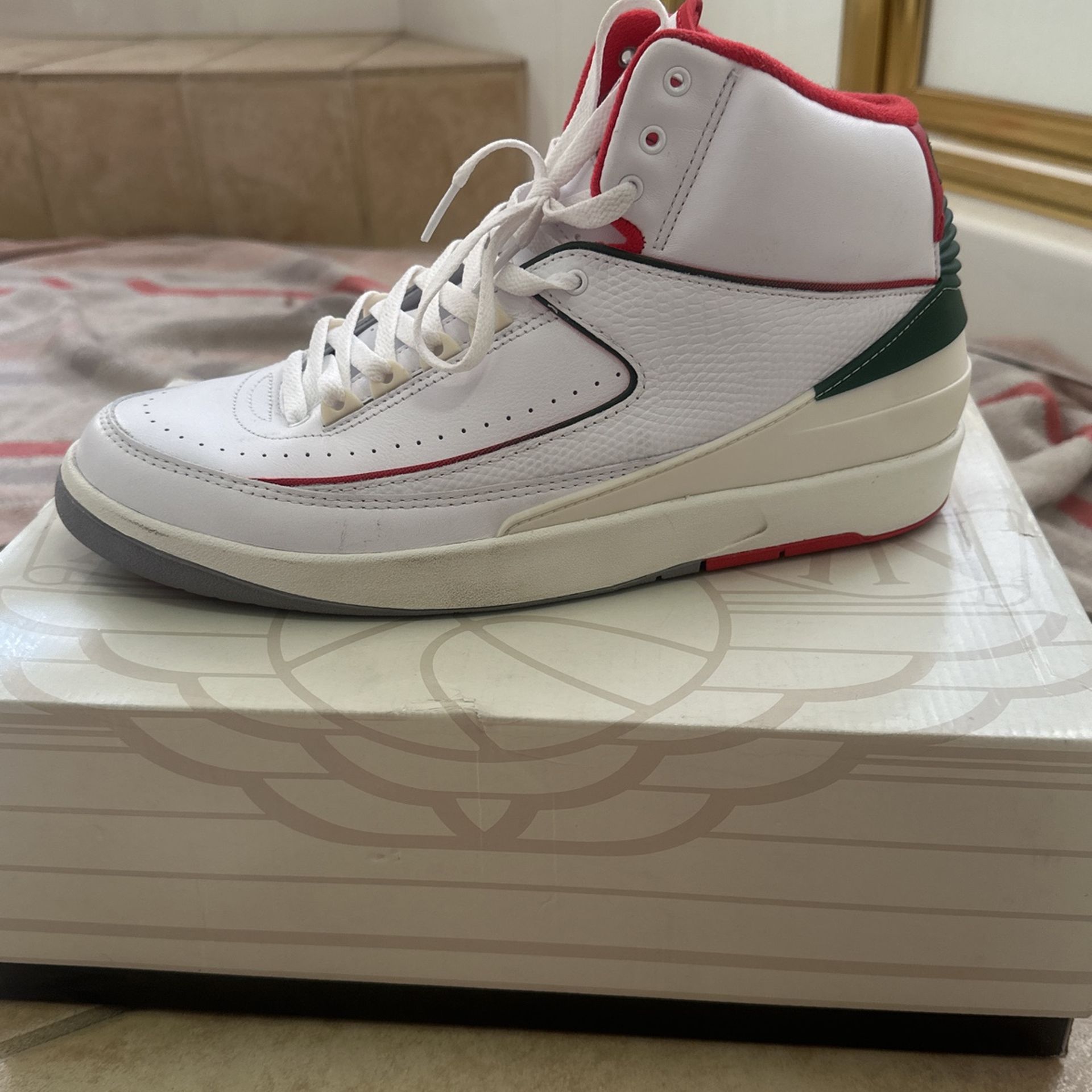 Jordan 2s 