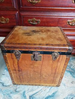 Vintage Metal Steamer Chest
