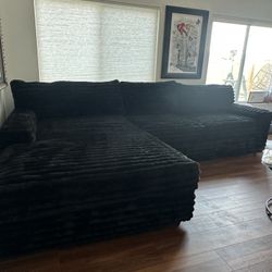 2-piece Sofa With Chaise