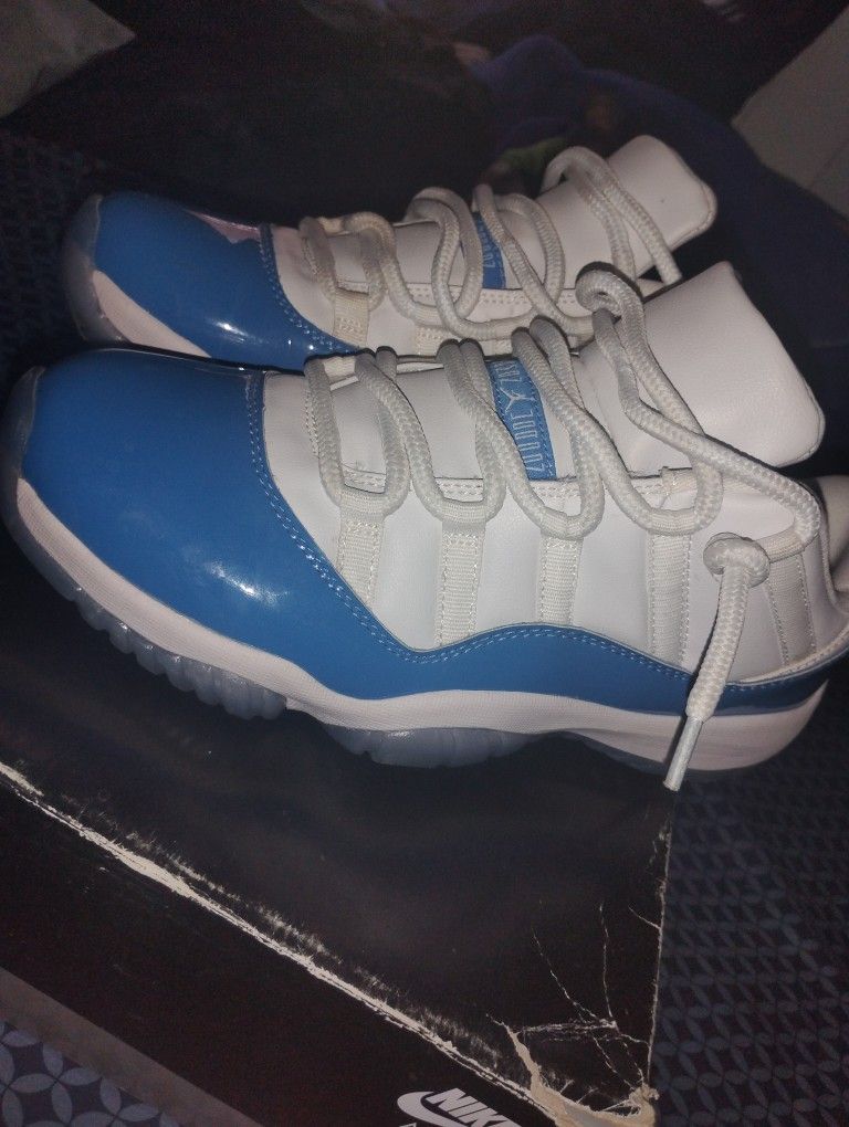 jordan 11 unc