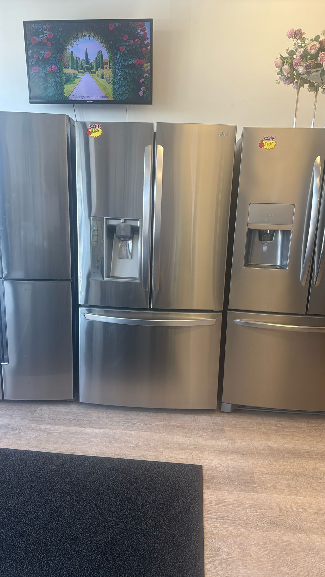 LG Stainless Steel 3dr Bottom Freezer Refrigerator