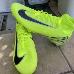 NIKE AIR ZOOM MERCURIAL GRIPKNIT SIZE 11 NEW