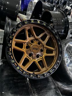 DTS Beadlock-Style Alloy Wheel Bronze and Black