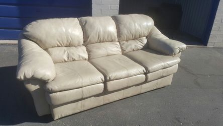 New 100% Leather Couch