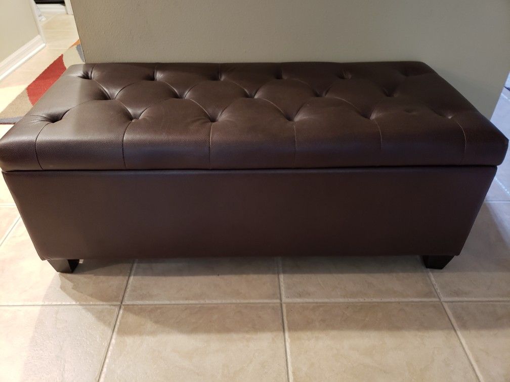 Beautiful ottoman with storage