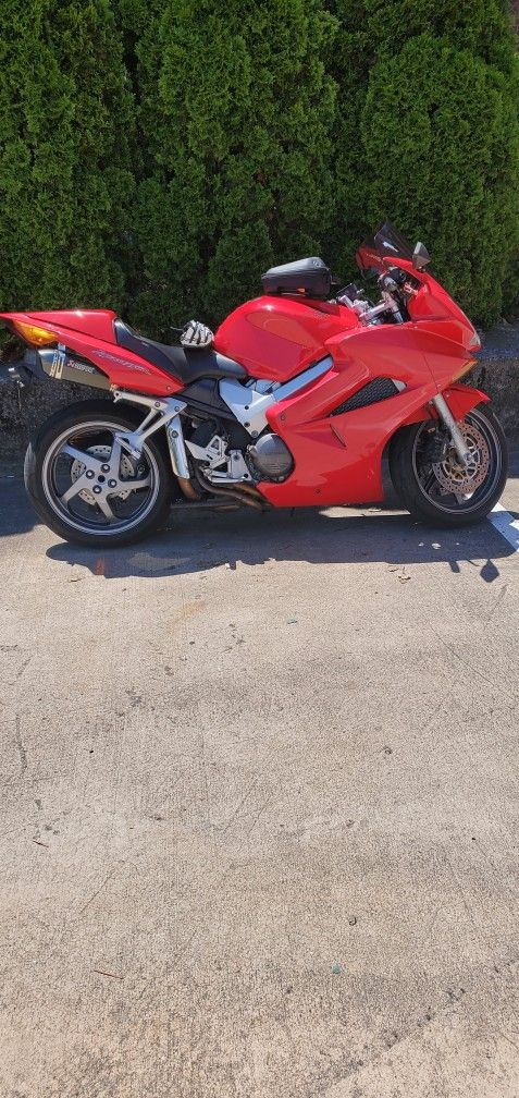 2004 Honda Vfr 800