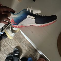 Size 9 Men Jump Spikes