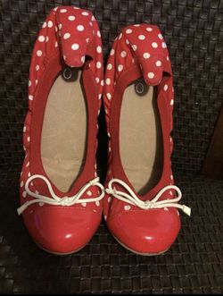 Aldo flat shoes size 9