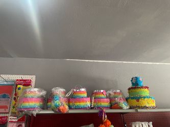 Small Piñatas