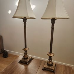 Pair of Buffet Lamps w/Shades