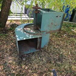 Fan , Blowing,  Good Condition 