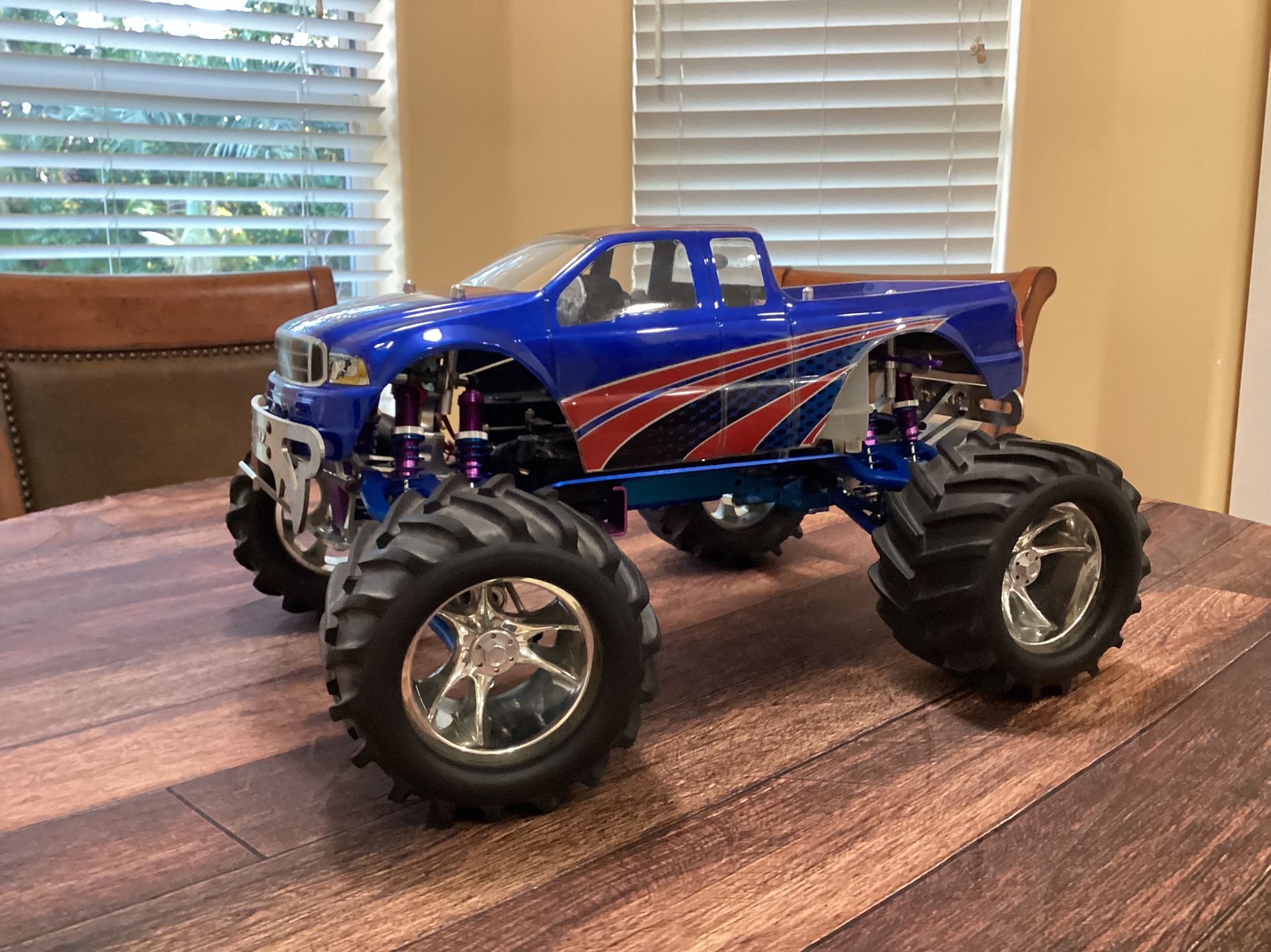 Traxxas T-Maxx Vintage