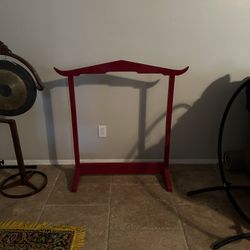 Gong Stand. New. Excellent Condition.
