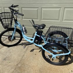 Bintelli Adult E-Trike with Tilt Technology 