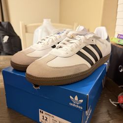 Sambas men’s size 12