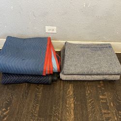 4 moving blankets 