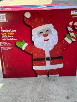 Home Accents Holiday Giant LED Santa Yard Decoration