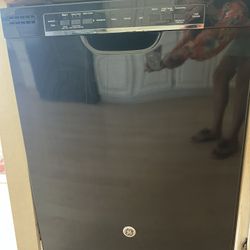 Dishwasher 