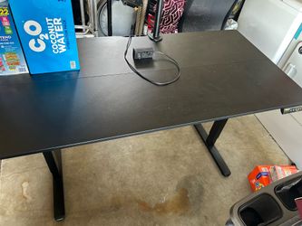 Adjustable Electric Standing Desk, 55 × 28 Inches
