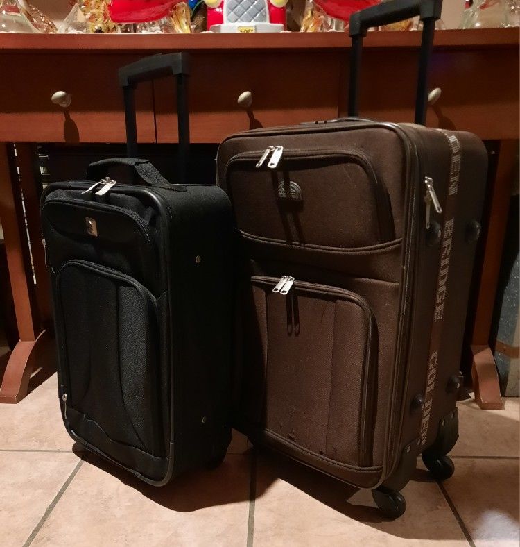 CarryOn Luggage $25 Each