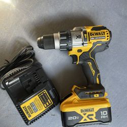 Dewalt Hammer Drill With Battery And Charger 
