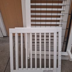 White Crib For Baby