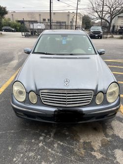 BENZ E320