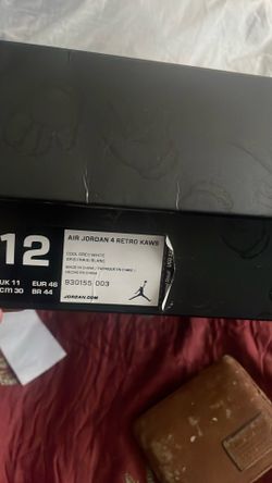 Jordan 4 kaws