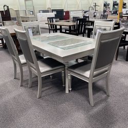 Dinning Table With 6 Chairs
