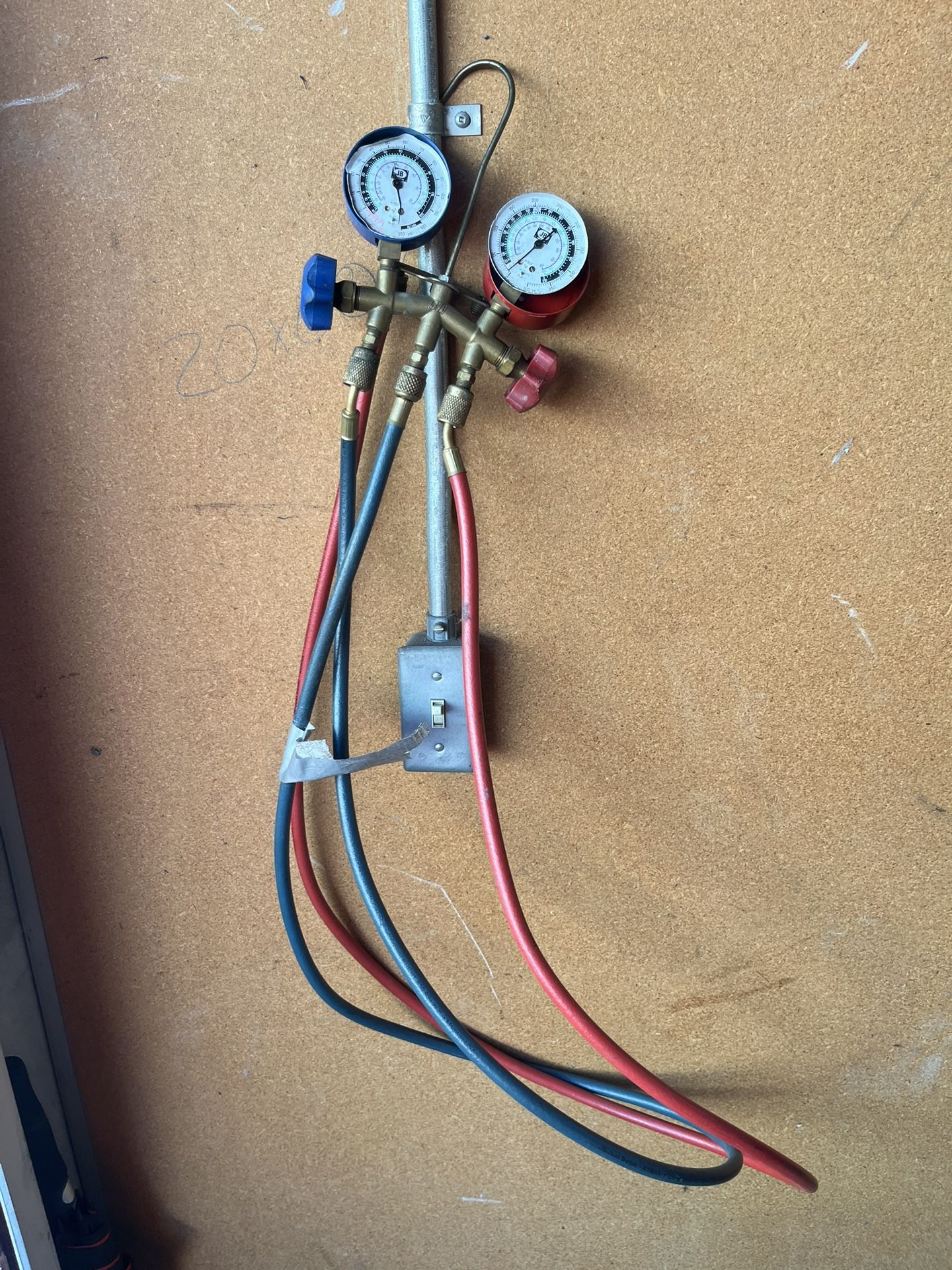 Refrigerant Manifold Gauges (NRP Globesafe)