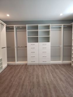 Custom Closet Organizers