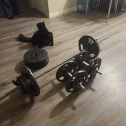 WEIGHTLIFTING BELLS AND BAR