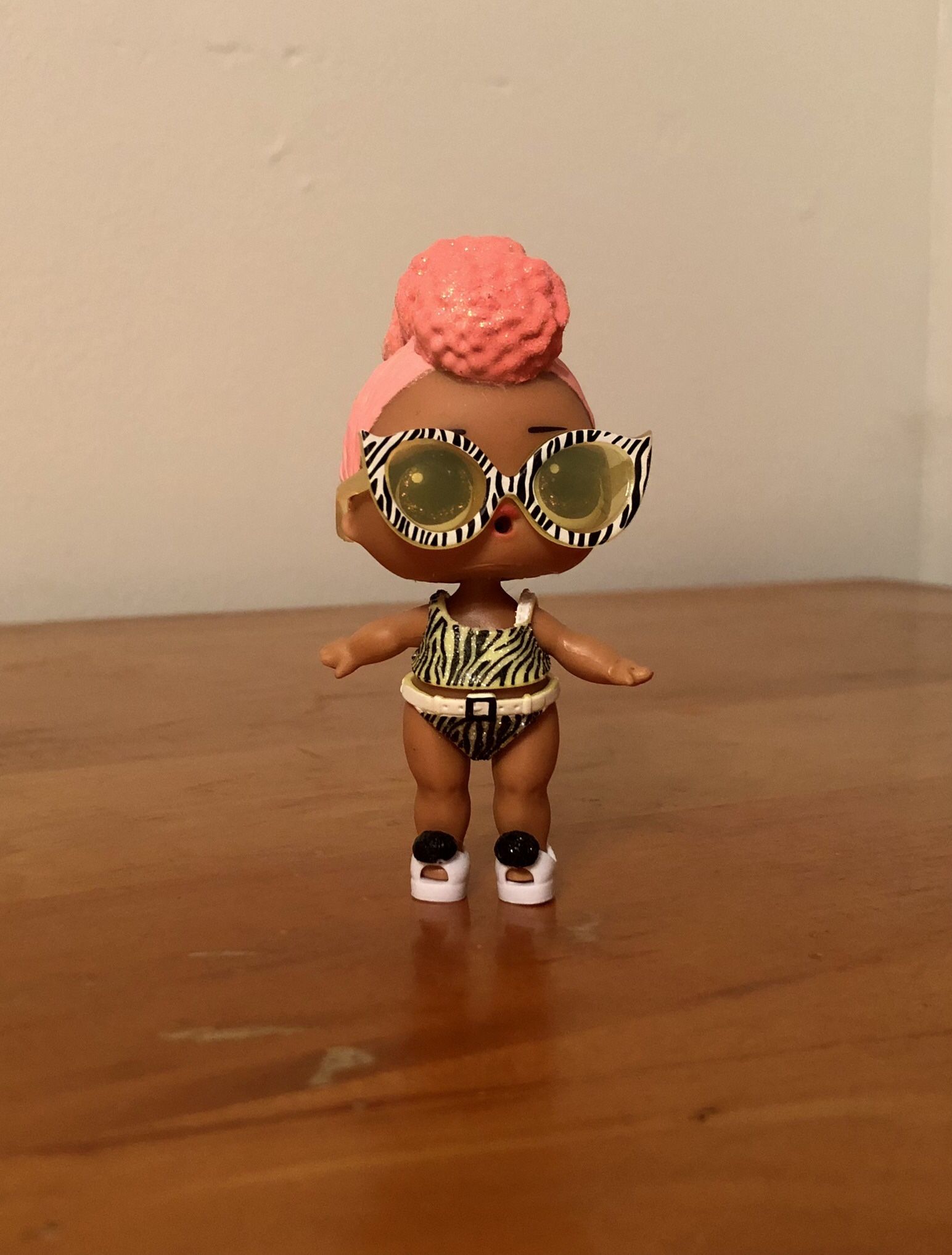 Lol Surprise Doll Lights Glitter Yacht BB