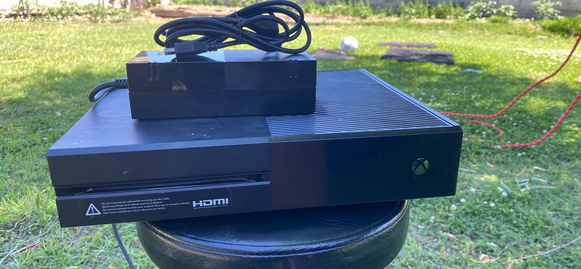 Xbox One + 1 Control Solo Lo Use 3 Meses