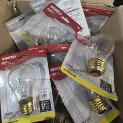 Satco S3739 60W A15 Incandescent; Clear; 2500 Average rated hours; 580 Lumens; Medium base; 130 Volt;