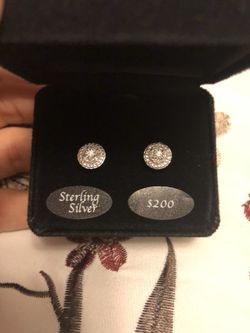 Diamond studs
