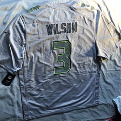 Seattle Seahawks Russell Wilson NWT