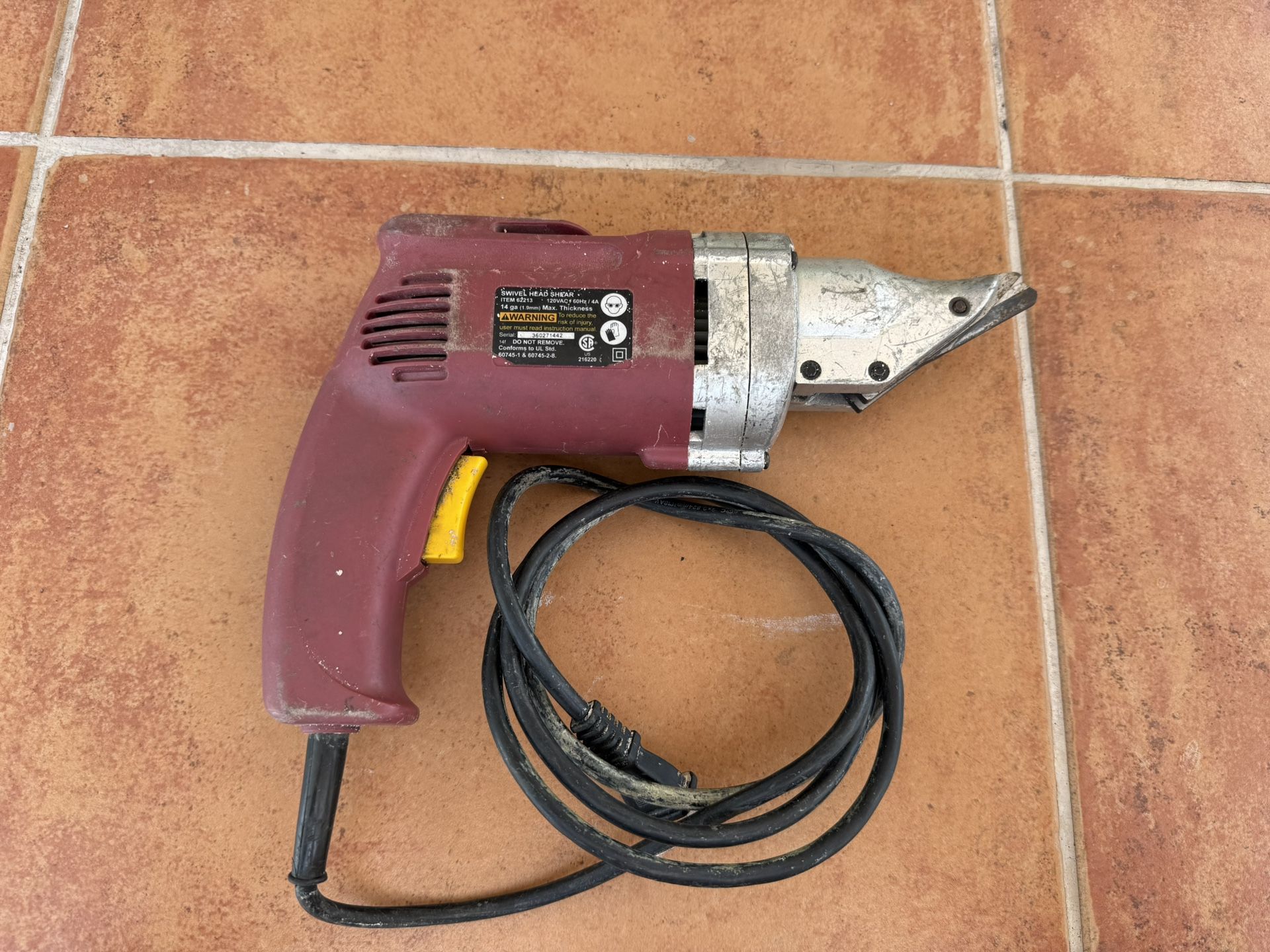 Swivel Head Shear
