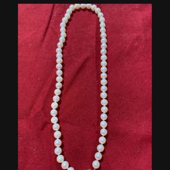 Freshwater White Pearls Necklace 14k