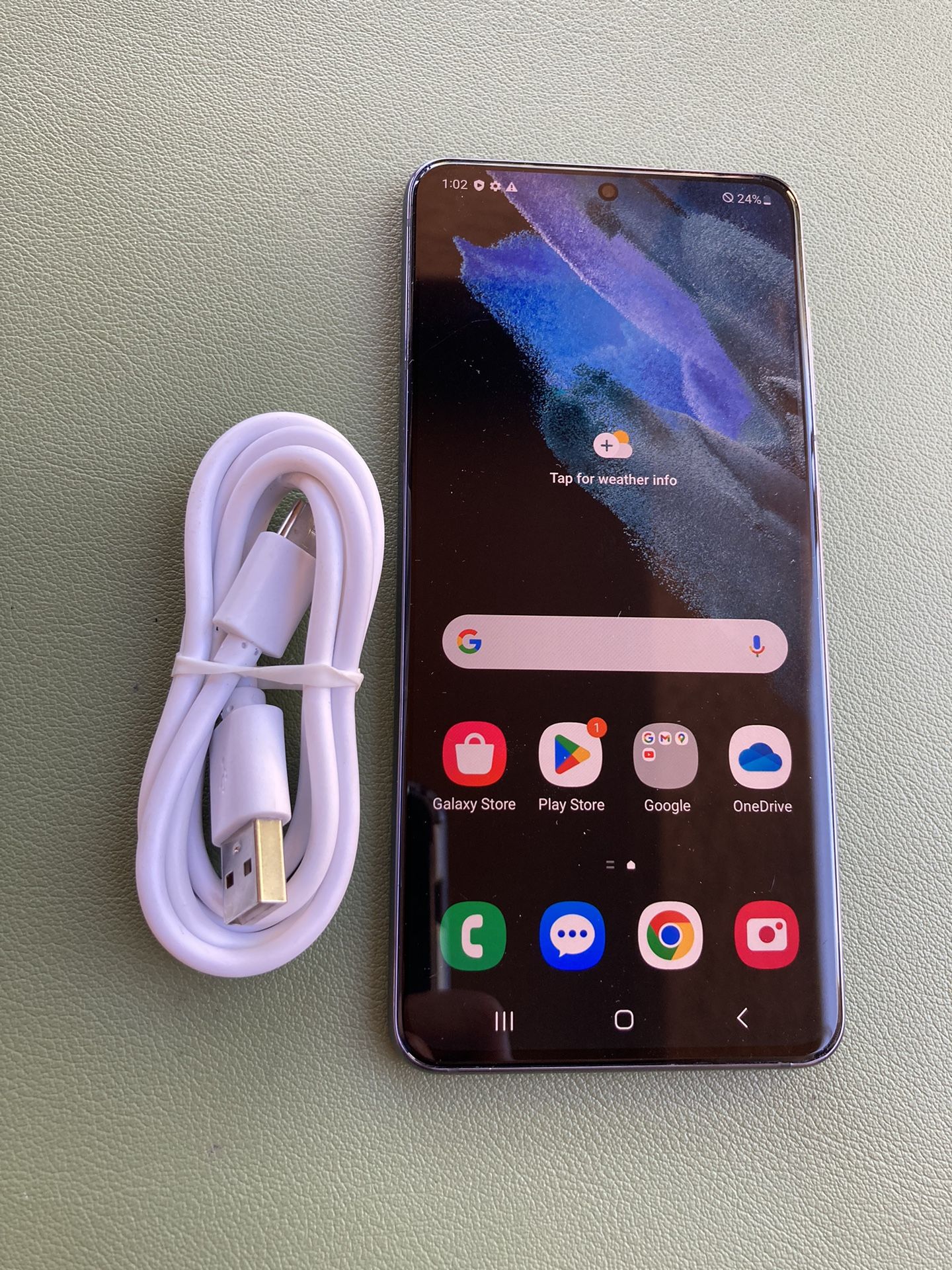 Samsung Galaxy S21 5g. Like New And Unlocked! No tax Free charger