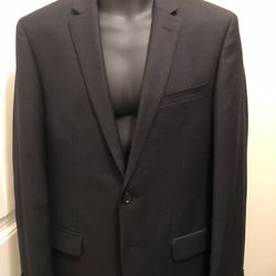 Mens Black/Gray Suit by Donna Karan New York, Size 38 Regular, 98% Wool, 2% Silk,