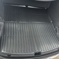Trunk Carbon Fiber Mat - Tesla Model Y