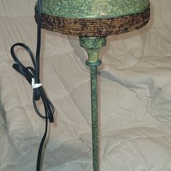 Antique Style Lamp