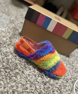 UGGS